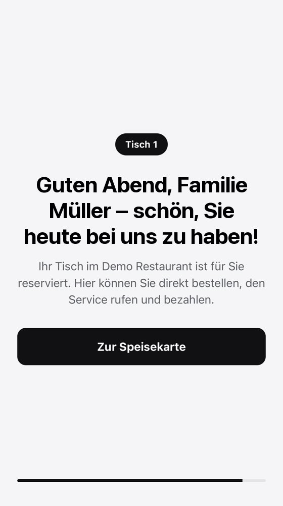 Begrüßung des Gastes mit Namen am reservierten Tisch